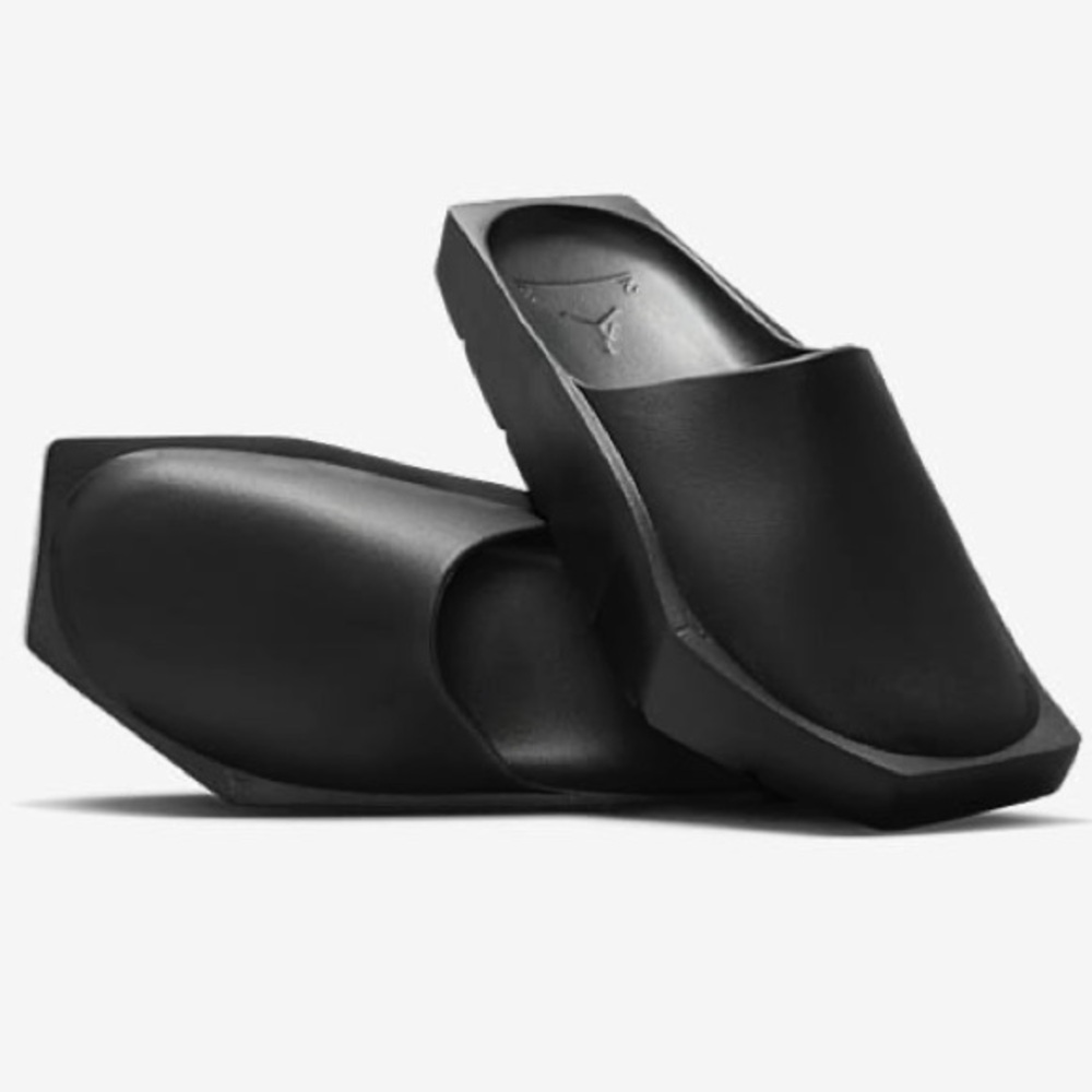 Women Jordan Hex Mule Black Size 7 Never worn